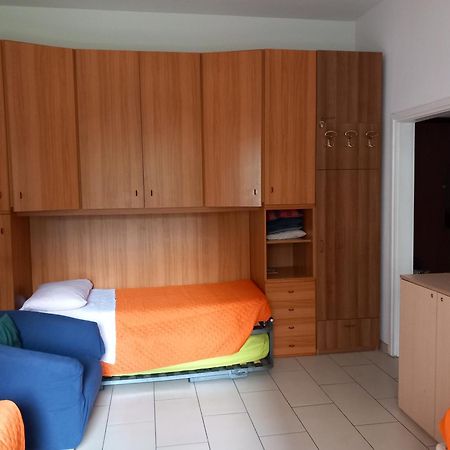 Apartamento Vicino Policlinico San Donato San Donato Milanese Luaran gambar