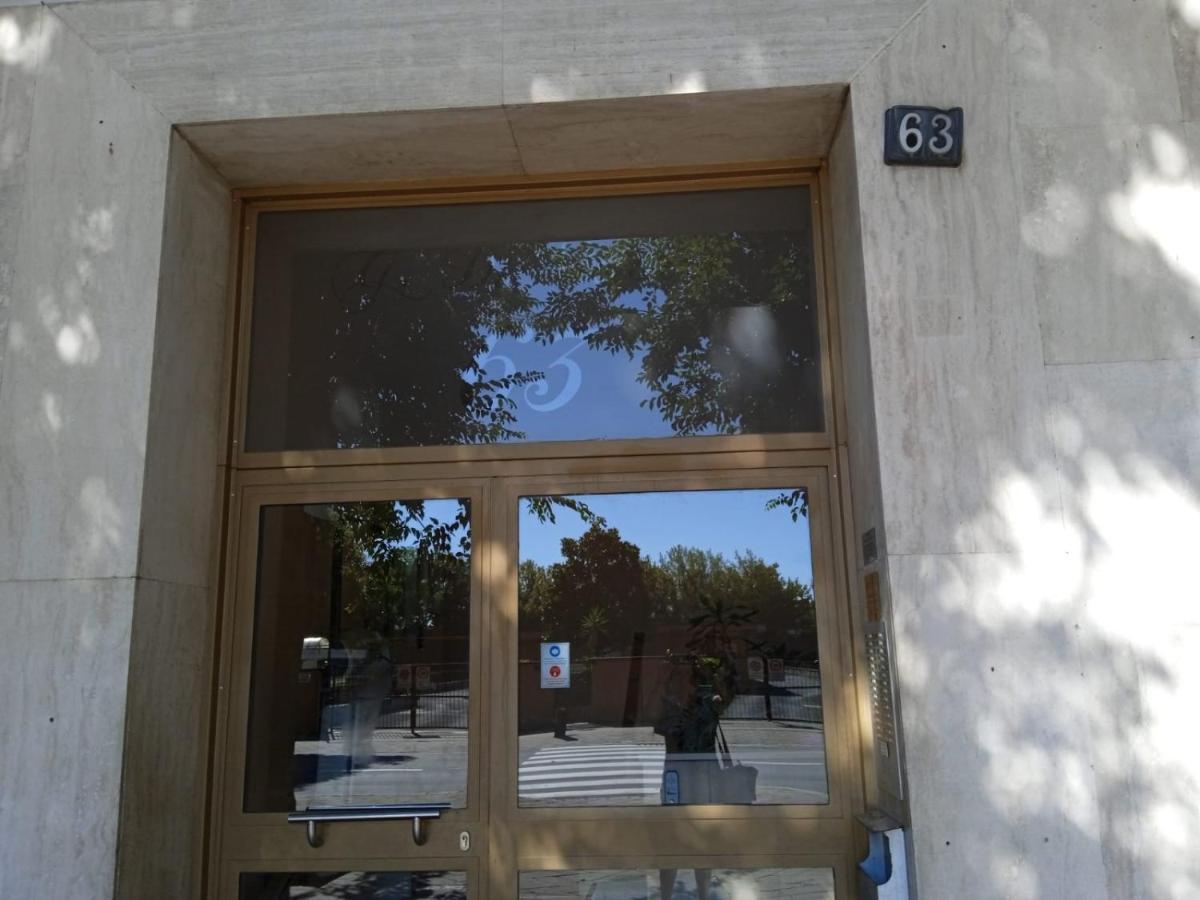 Apartamento Vicino Policlinico San Donato San Donato Milanese Luaran gambar
