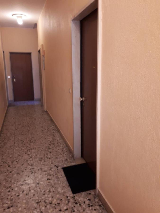 Apartamento Vicino Policlinico San Donato San Donato Milanese Luaran gambar