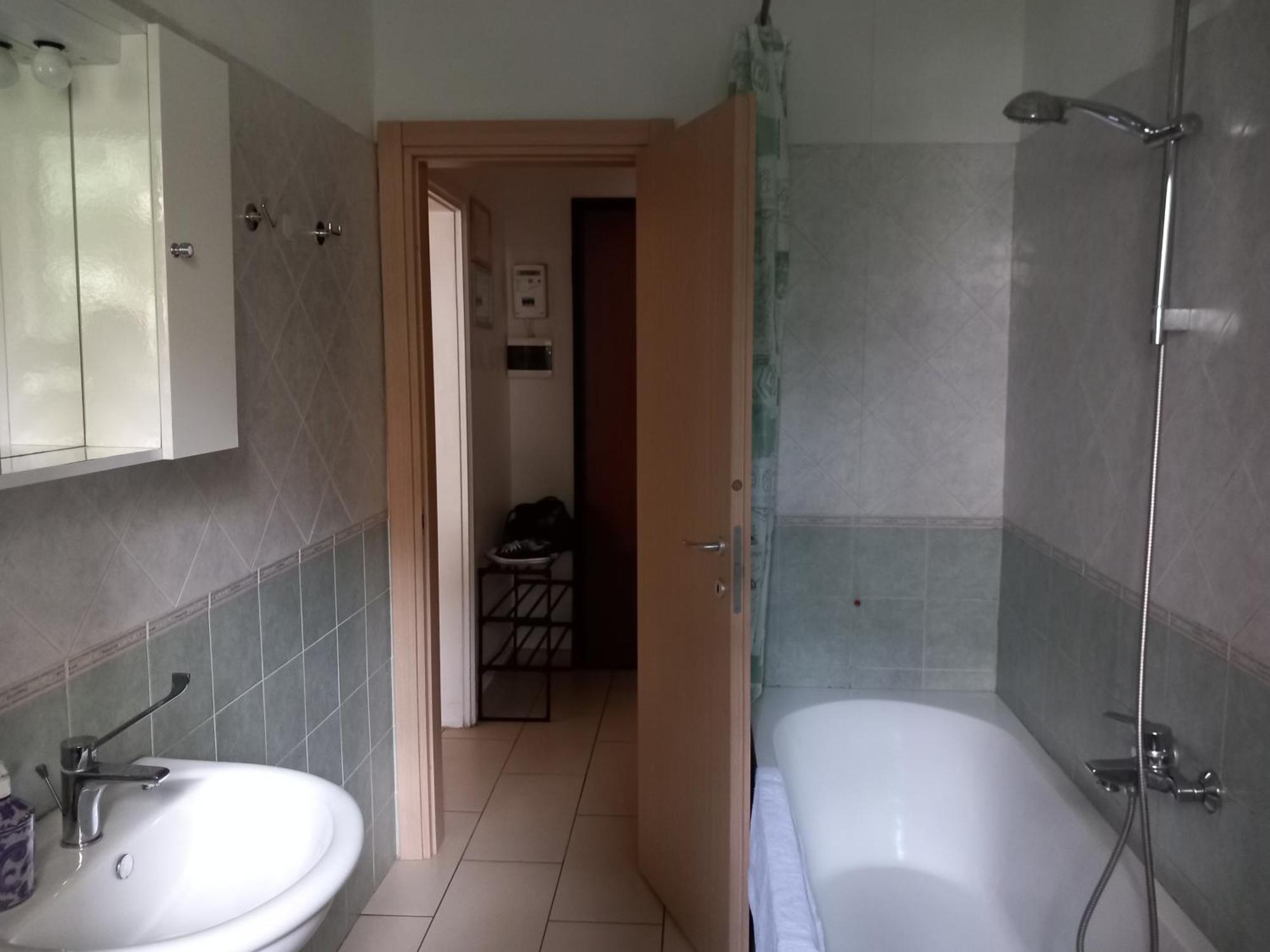Apartamento Vicino Policlinico San Donato San Donato Milanese Luaran gambar